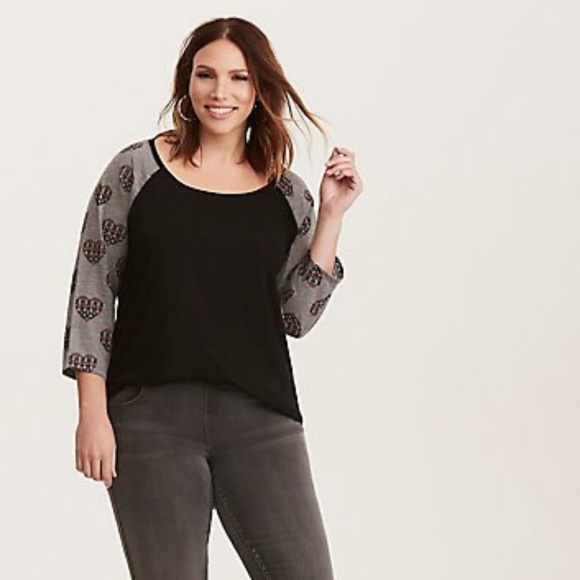 Fair Isle Heart Print Raglan Tee - Picture 2 of 4